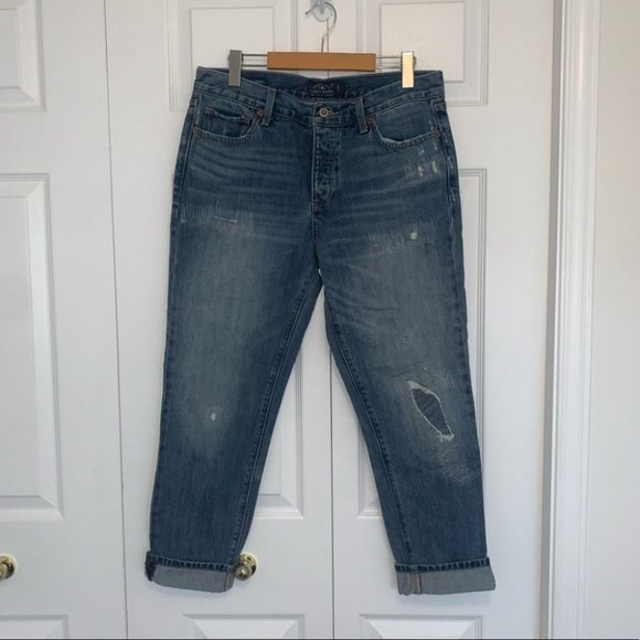 Lucky Brand Jeans Sienna Slim Boyfriend Size  6 US Medium Wash Denim Distressed‎ - Picture 2 of 8